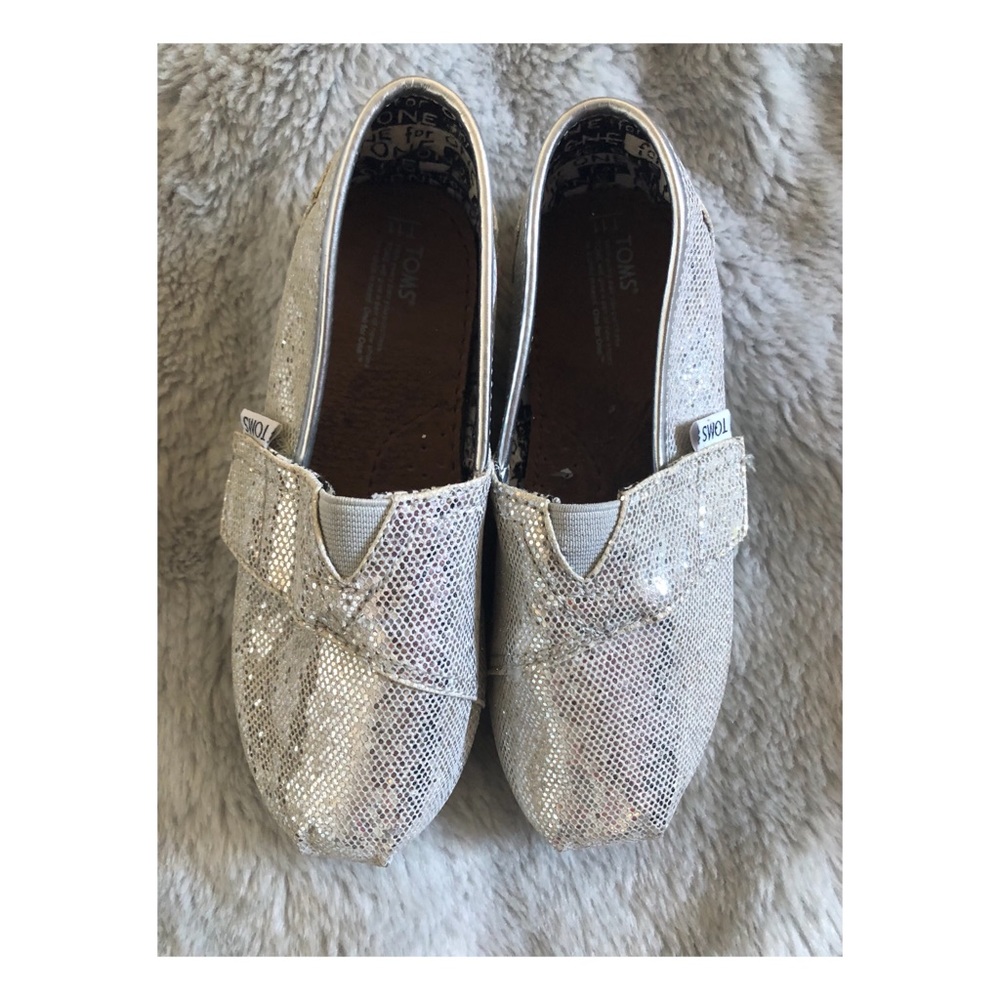 New Silver Toms Toddler Girls Size 11